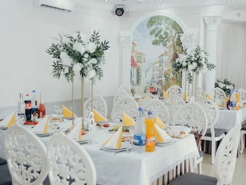 Restaurant Tavola Calda — Бельцы — фото 1