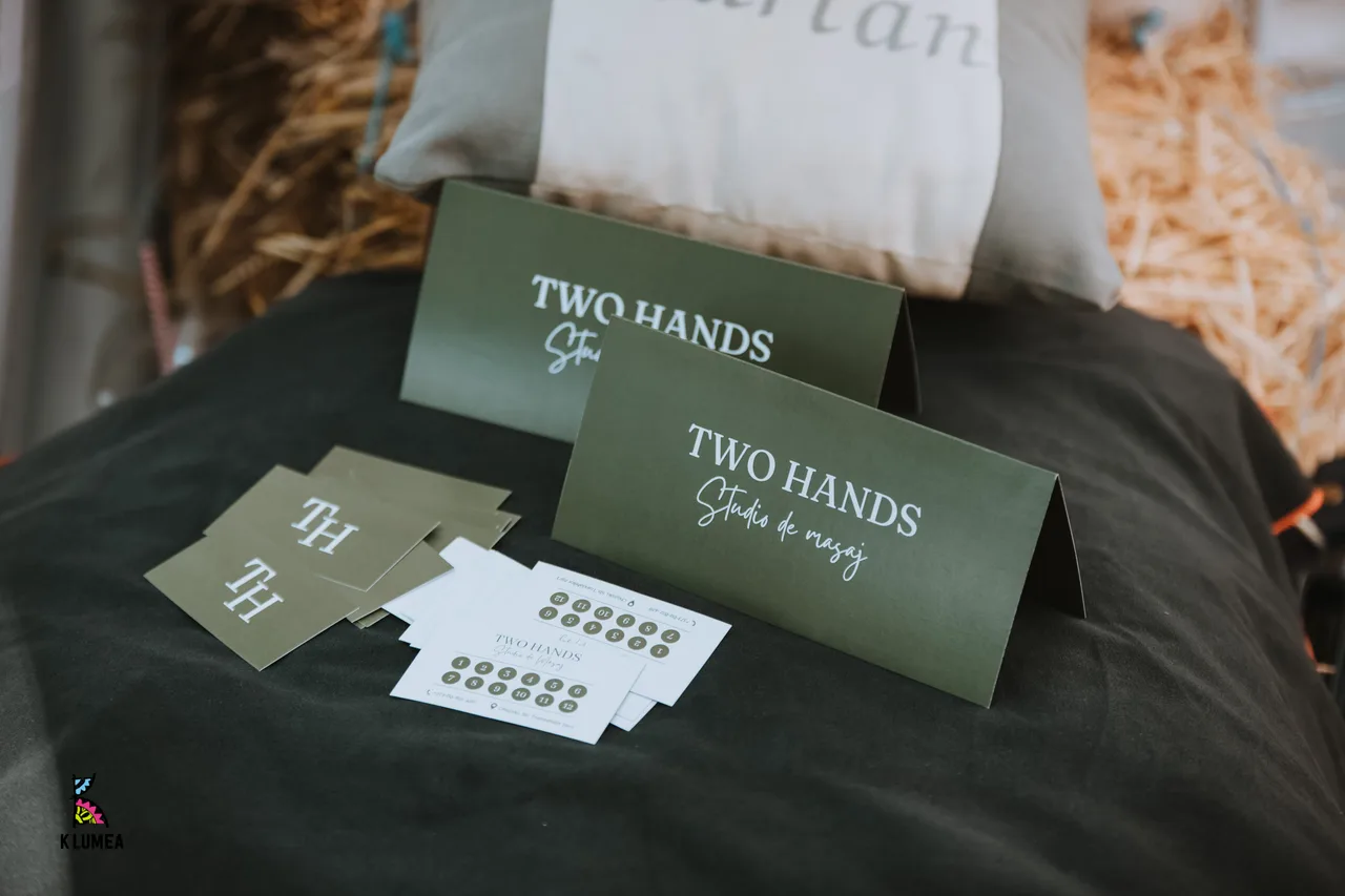 TWO HANDS